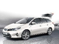Toyota Auris Touring Sports 1.6 Valvematic: nová fototografie